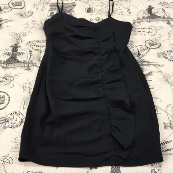 Parker Grace Ruffle Front Dress - Picture 4 of 7